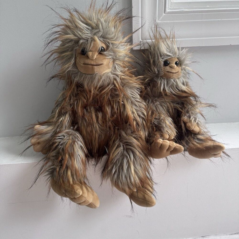 Lot 2: Douglas KASH SASQUATCH Bigfoot Plush The Cuddle Toy Yeti